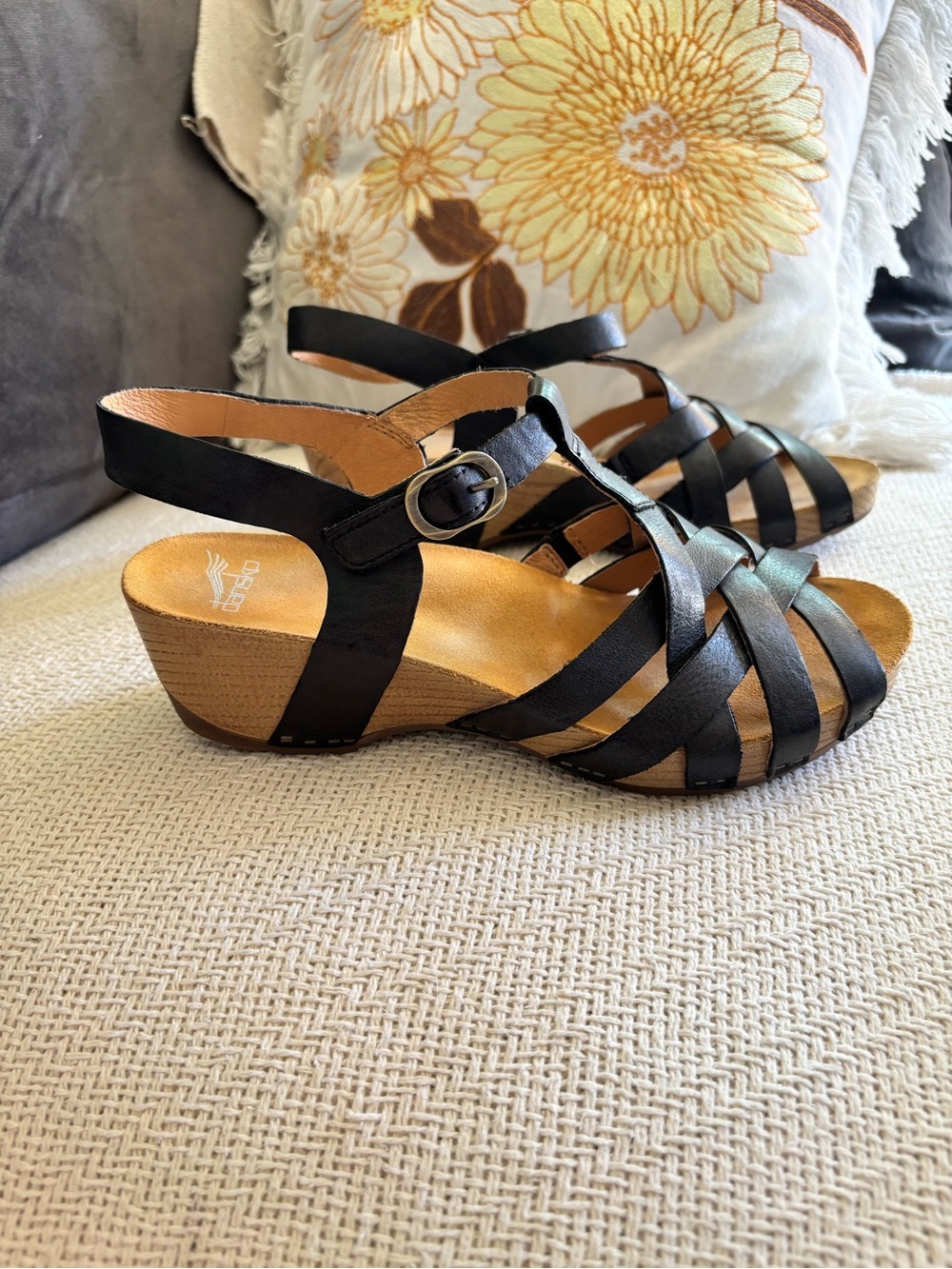 Dansko Tinley Fisherman Wedge Sandals Black Leather Size EU 40 - Picture 14 of 14